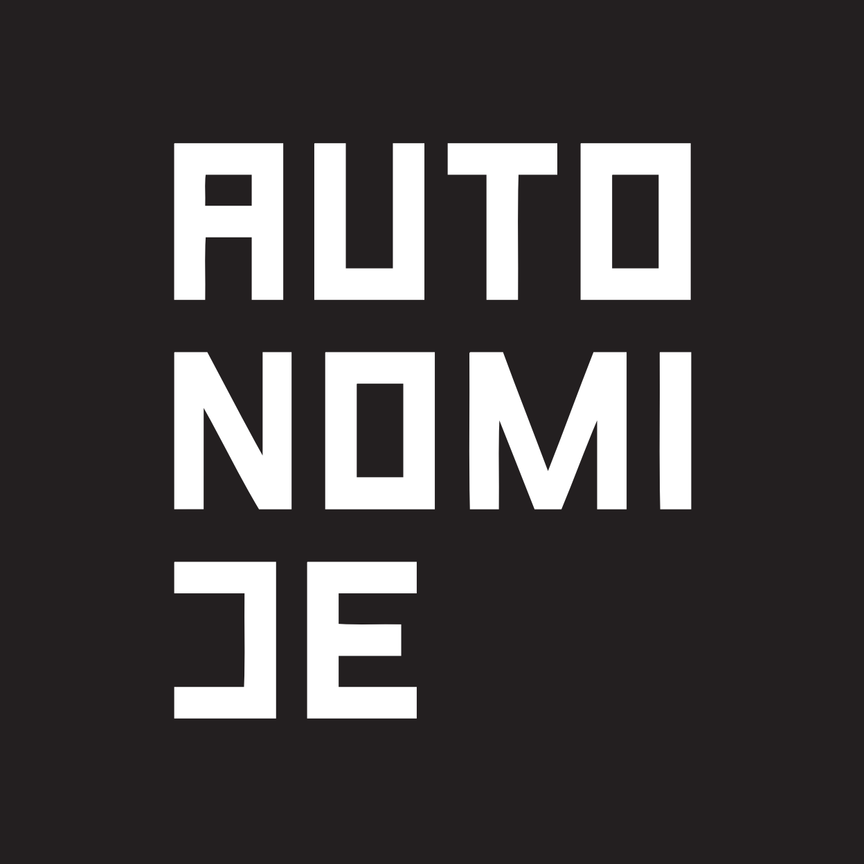 Cover of Autonomije, with its title arranged in large white letters on a black background.