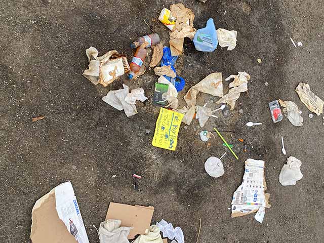 We Buy Robots image 5