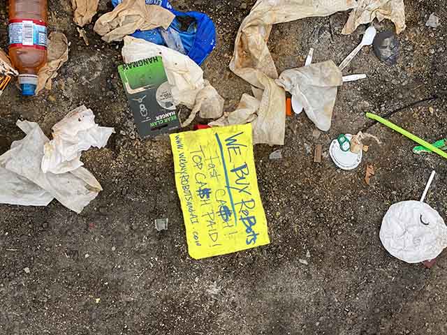 We Buy Robots image 6